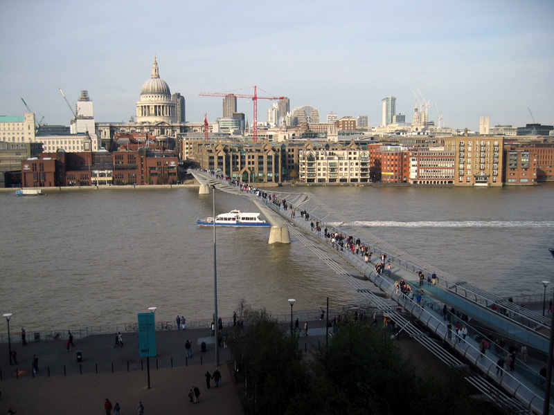 Millennium Bridge